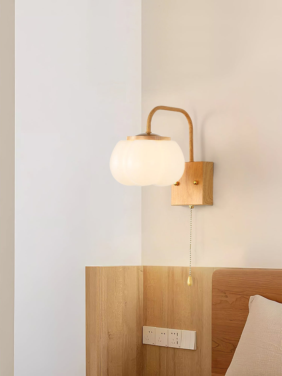 Kapok Flower Wall Lamp | Kalsten