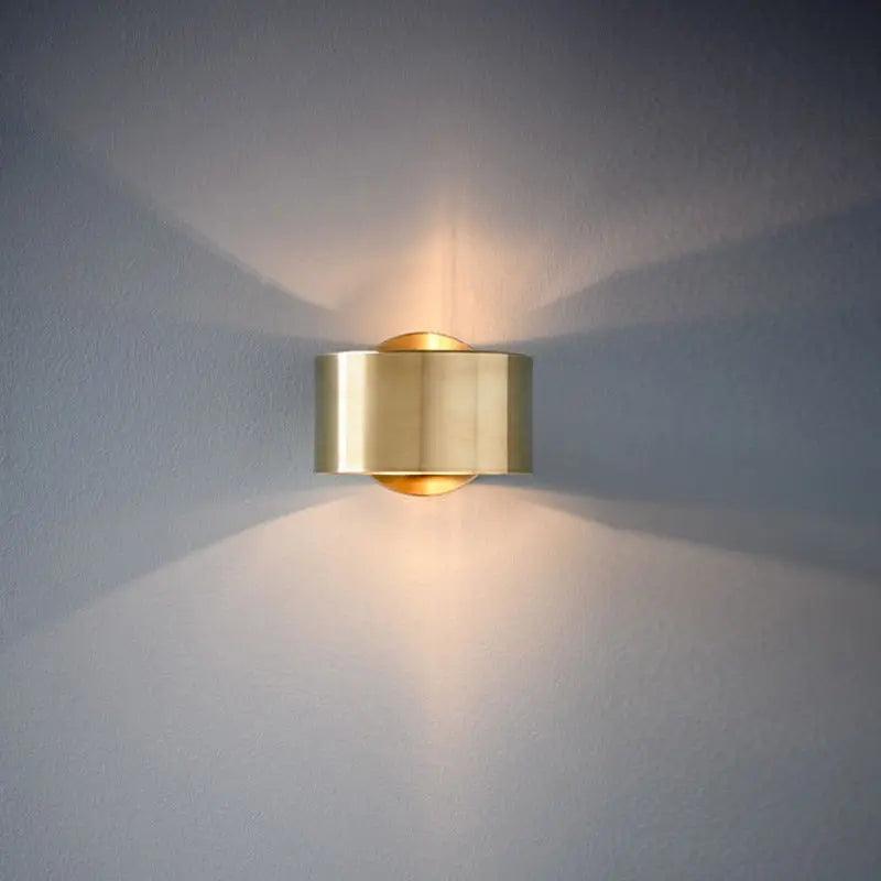 Wall lamp - LuxeShine - Modern & Chic room transformation | Kalsten