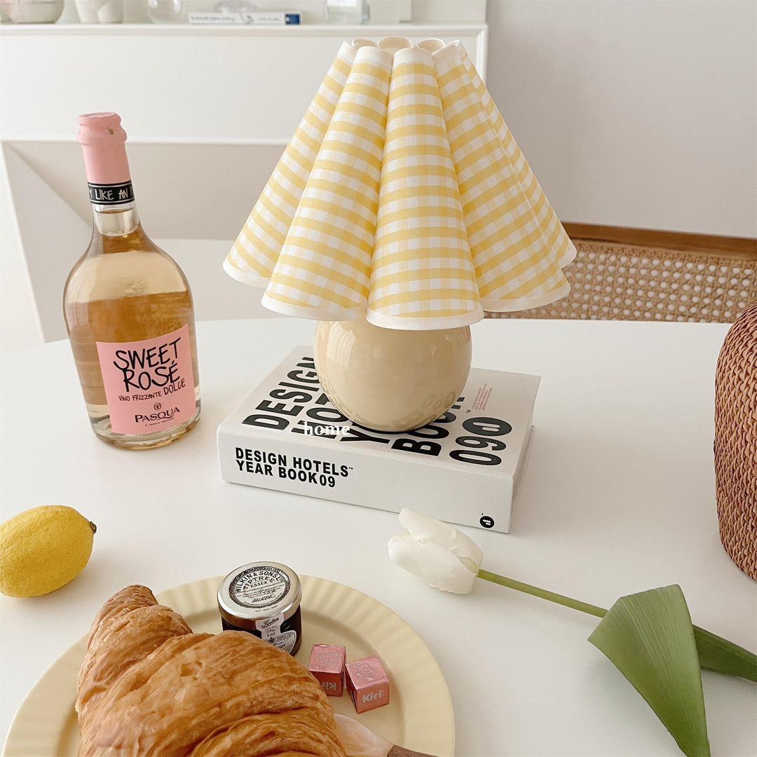 Kicsi Knife Pleat Work lamp Table Lamp | Kalsten