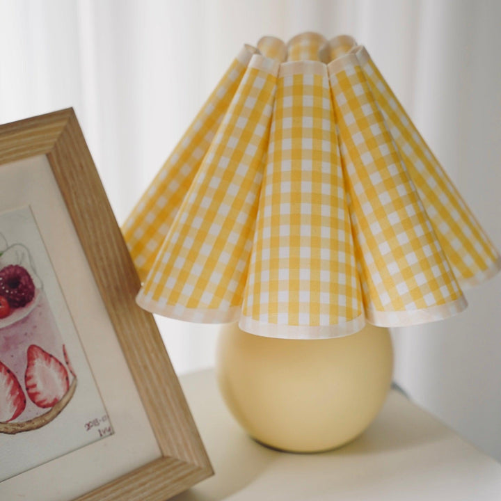 Kicsi Knife Pleat Work lamp Table Lamp | Kalsten