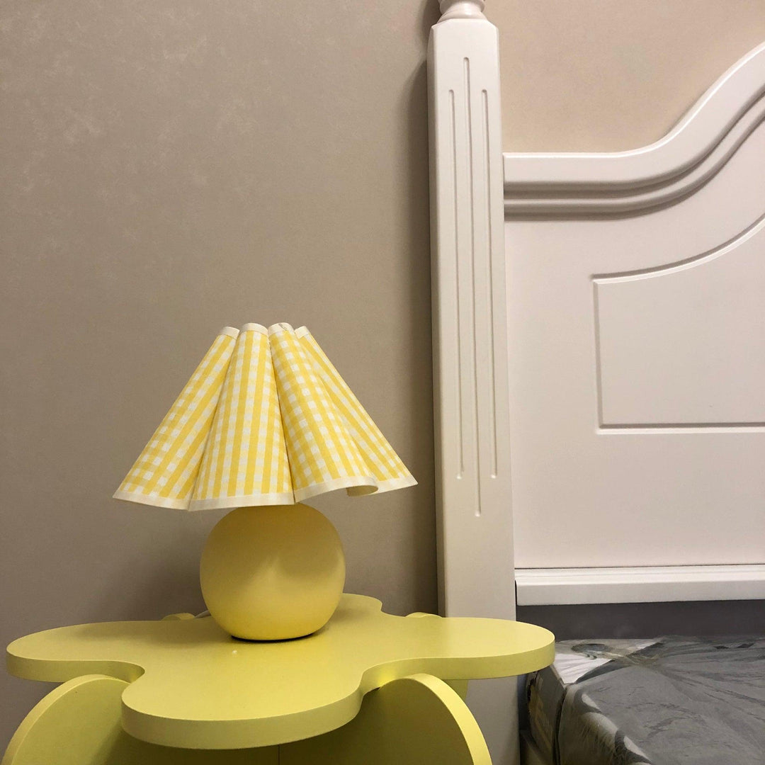 Kicsi Knife Pleat Work lamp Table Lamp | Kalsten