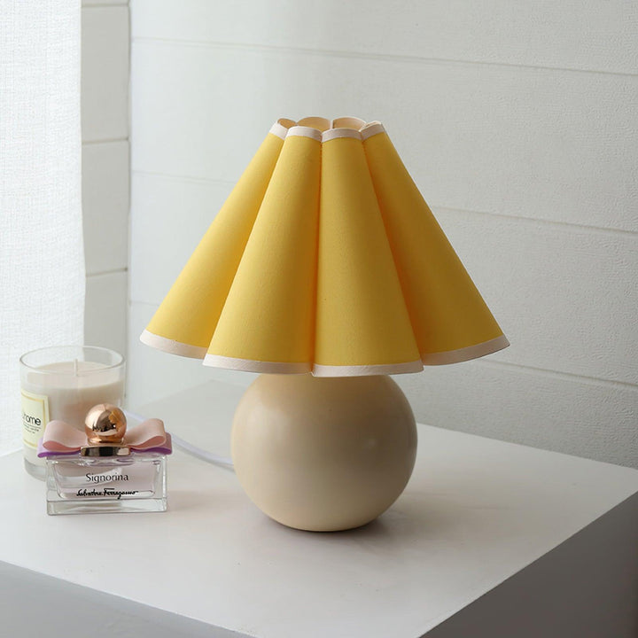 Kicsi Knife Pleat Work lamp Table Lamp | Kalsten