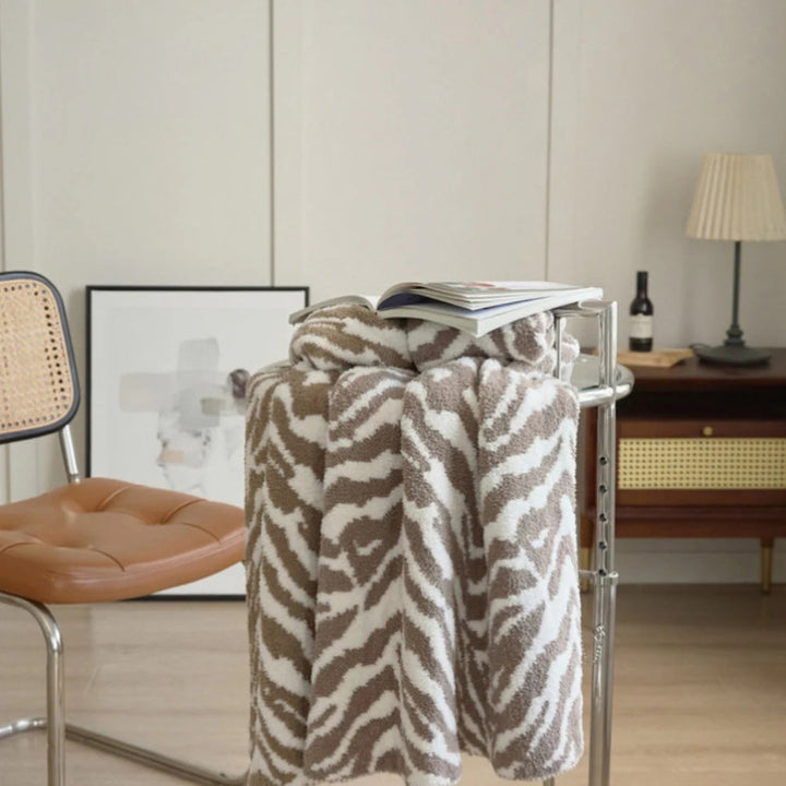 Knitted Zebra Pattern Throw Blanket – Lightweight Microfiber Blend for Cozy Comfort, 47x59 1