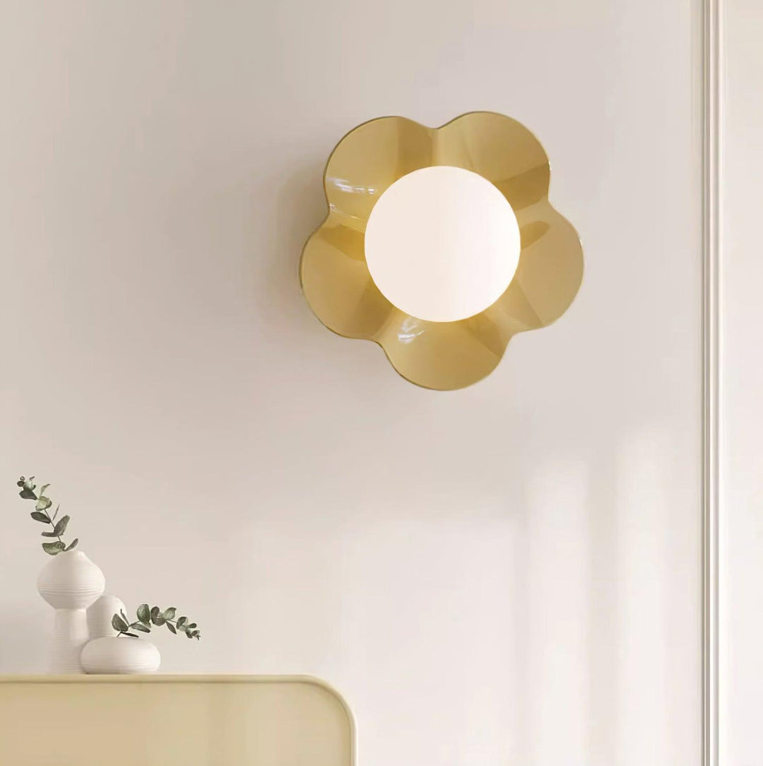 La fleur Sconce Wall Lamp | Kalsten