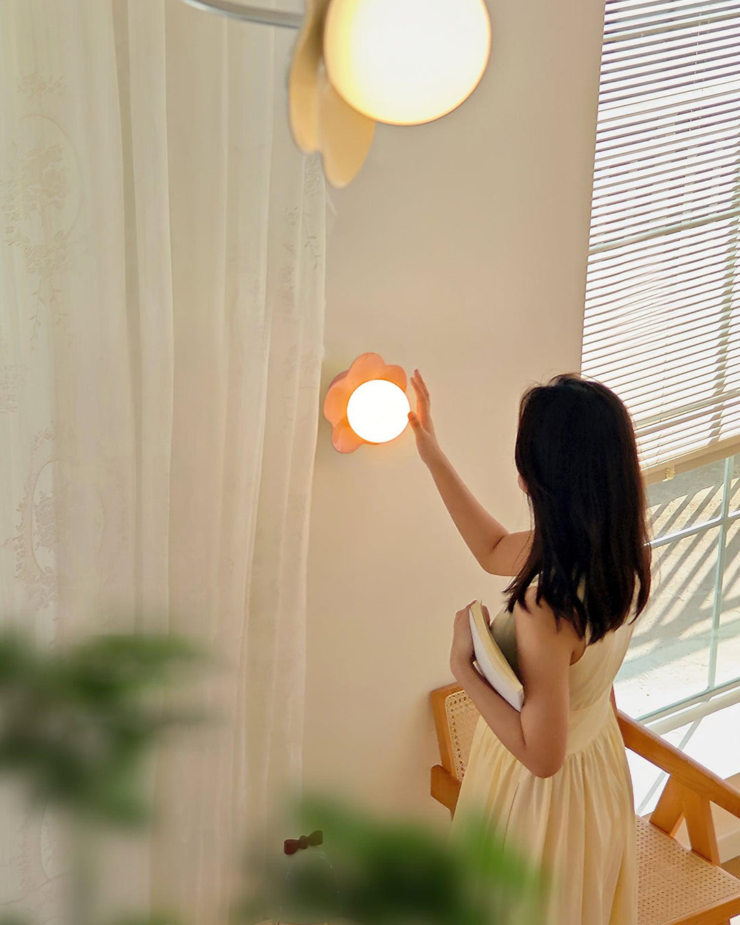 La fleur Sconce Wall Lamp | Kalsten