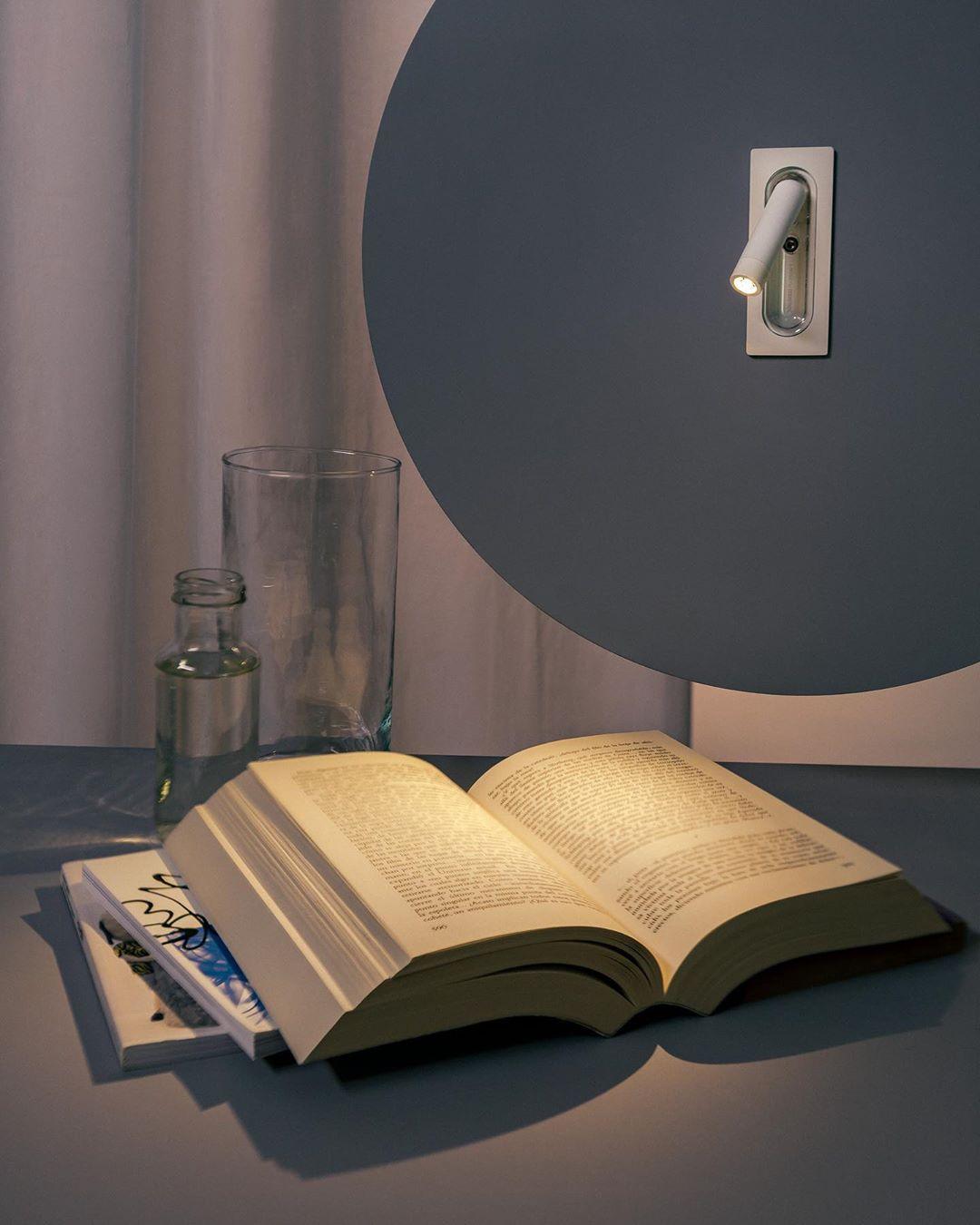 OmniLux Reading Lamp | Kalsten