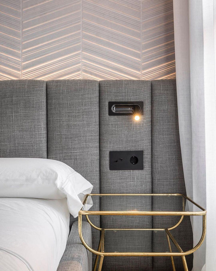 OmniLux Reading Lamp | Kalsten