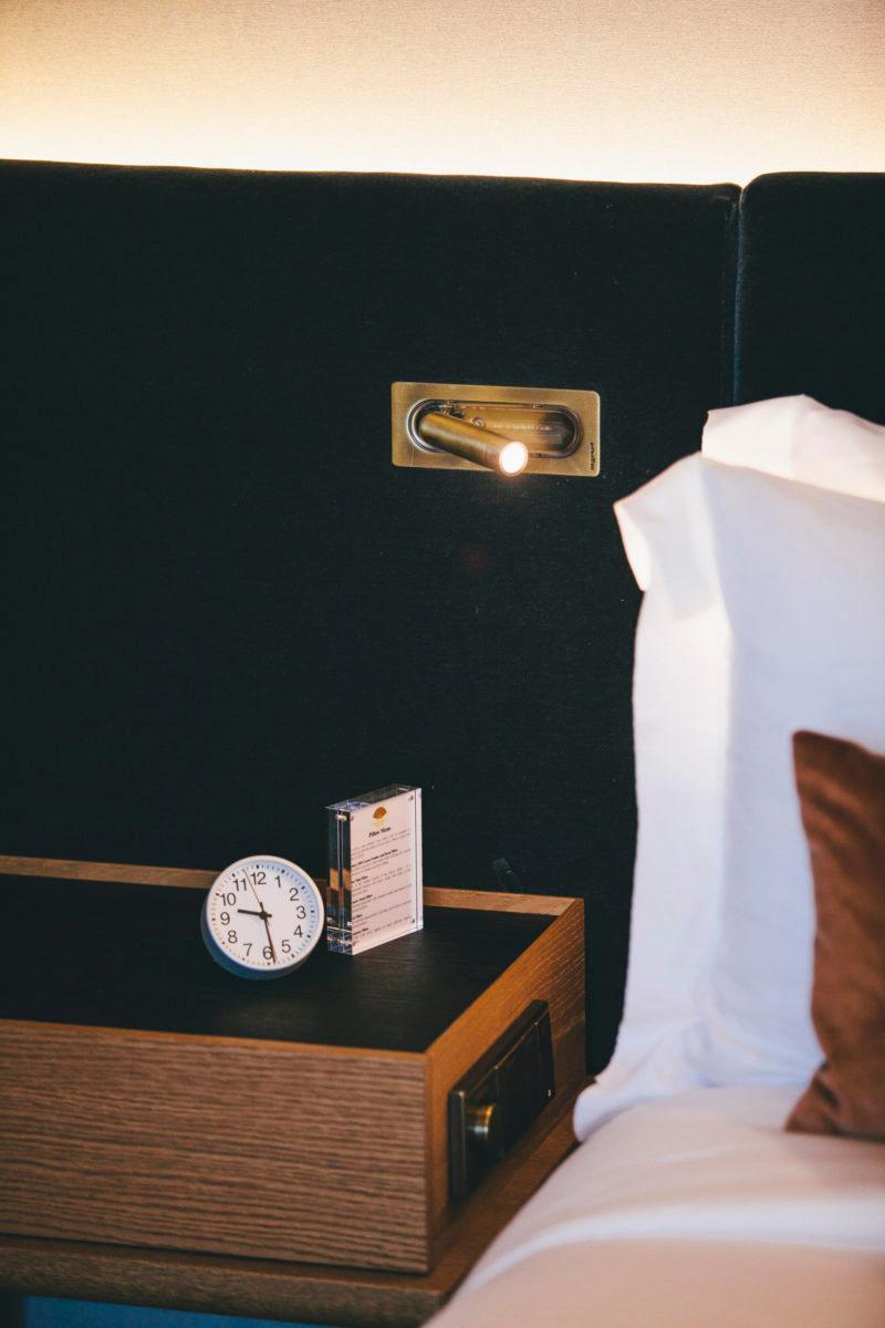 OmniLux Reading Lamp | Kalsten