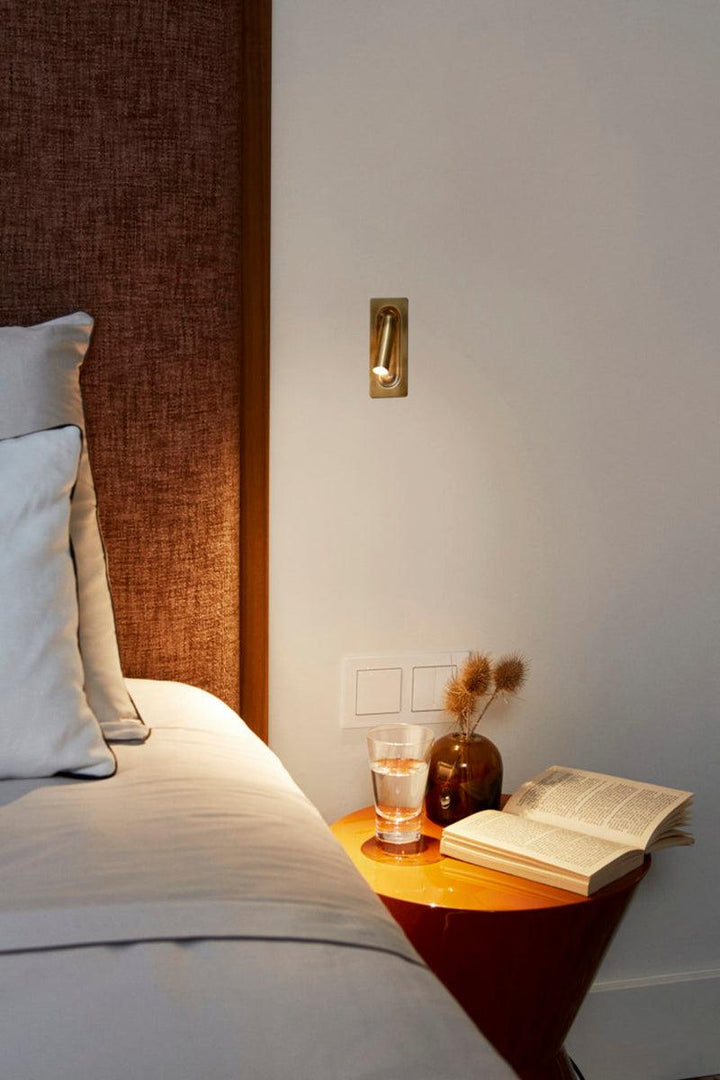 OmniLux Reading Lamp | Kalsten
