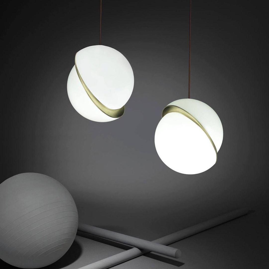 Crescent Houselight Pendant Lamp | Kalsten