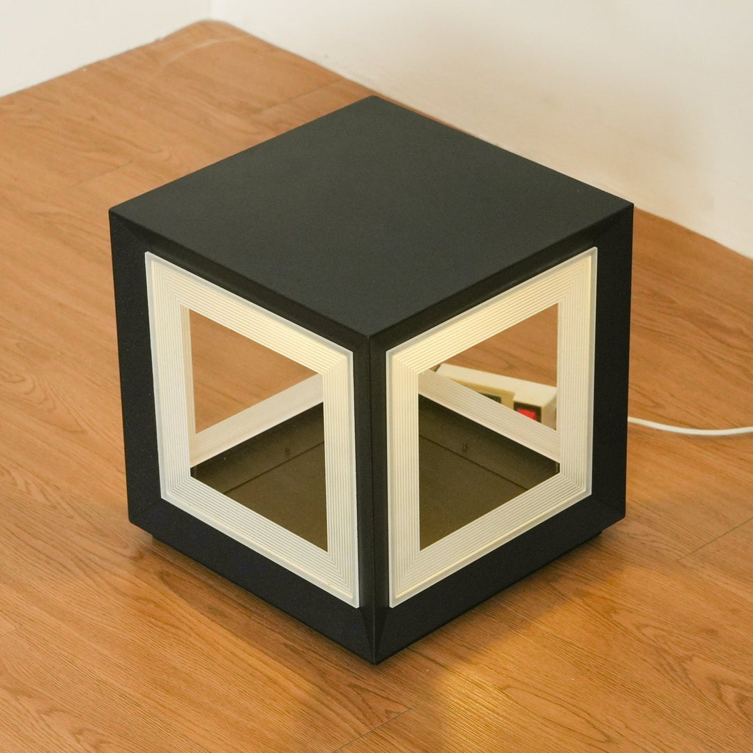 Light Cube Outdoor Post Light | Kalsten