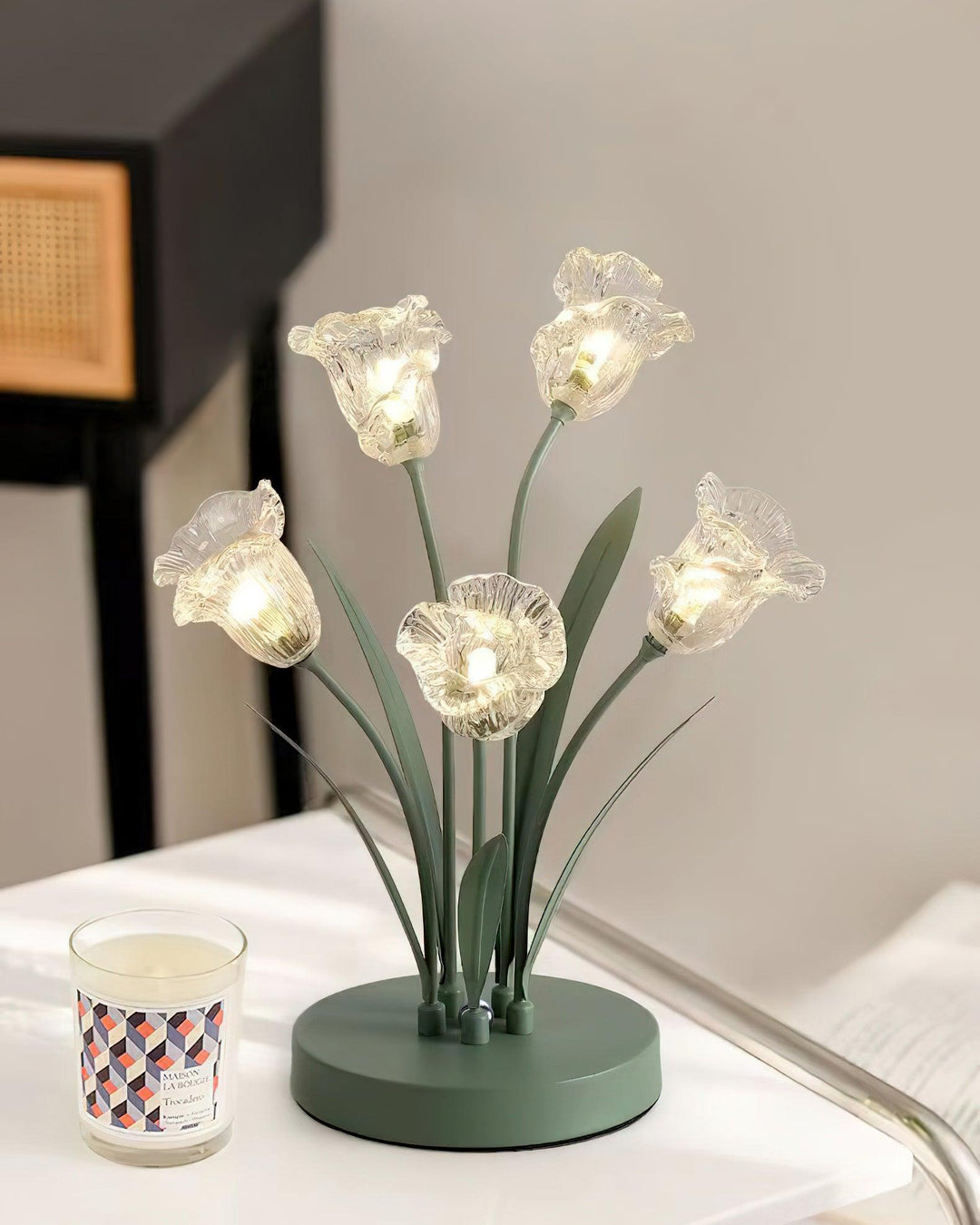 Lily Blossom Table Lamp | Kalsten
