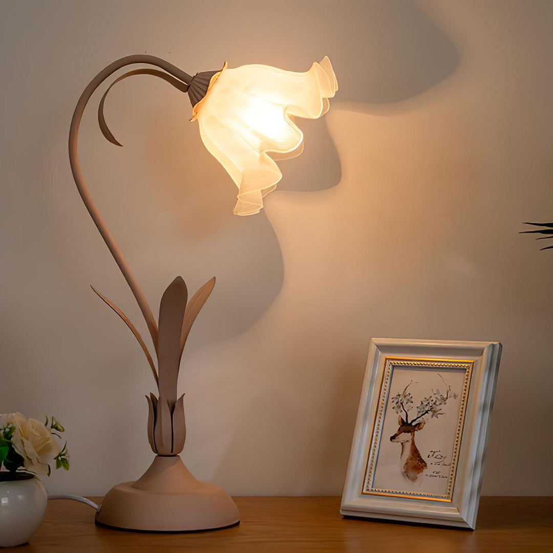 Lily of The Valley Table Lamp 11.8' | Kalsten