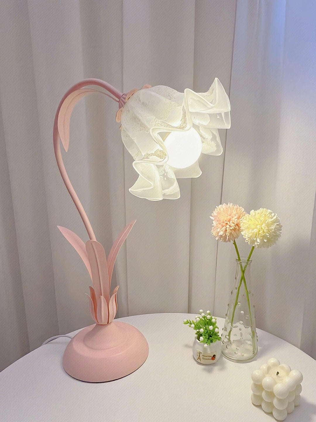 Lily of The Valley Table Lamp 11.8' | Kalsten