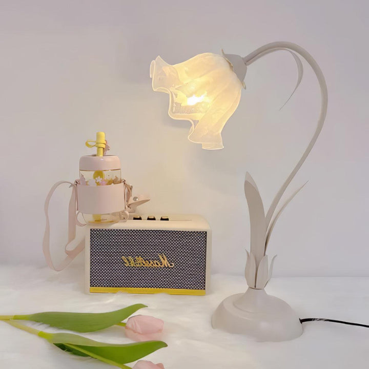 Lily of The Valley Table Lamp 11.8' | Kalsten