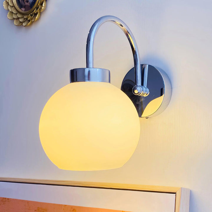Loa Wall Lamp | Kalsten