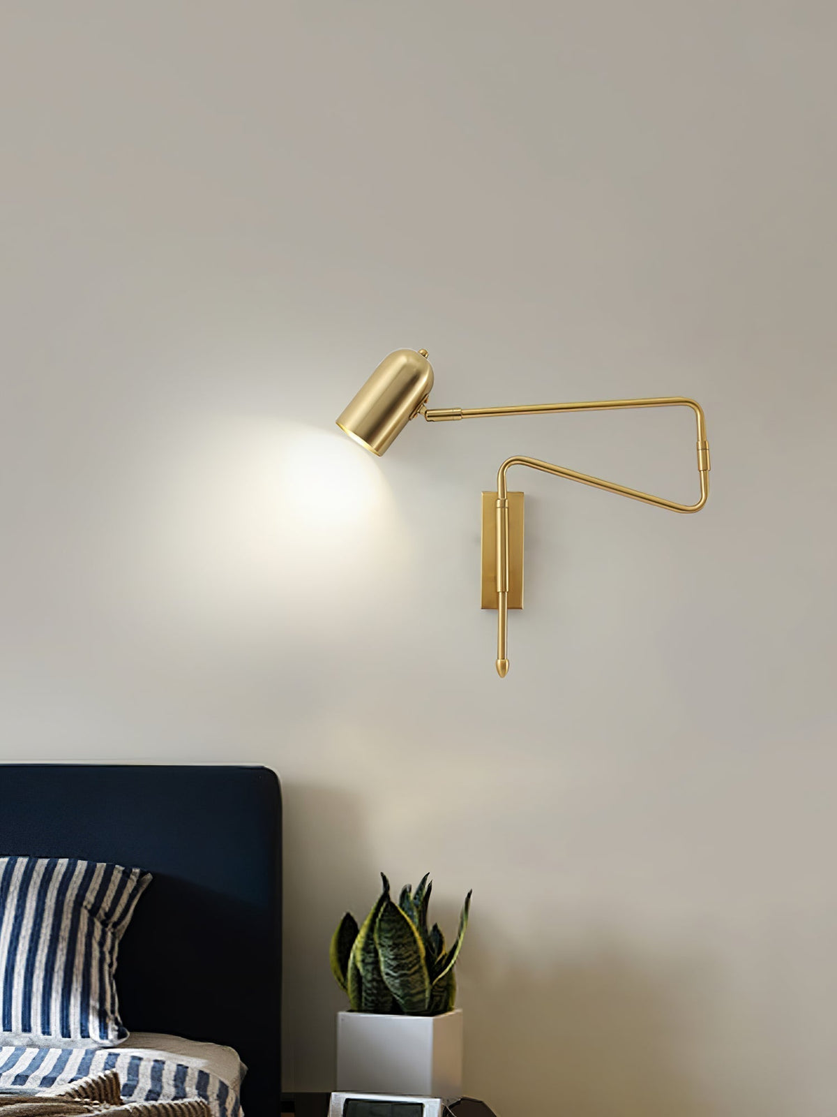 BowLift | BeamFlex – Versatile Wall Lamp with Flexible Arm
