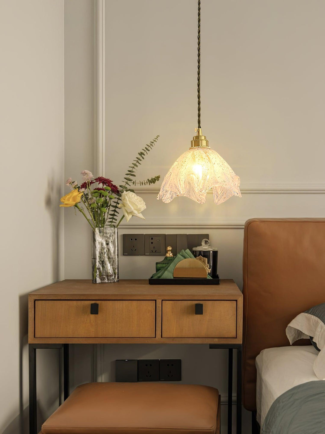 Lotus Crystal Small Pendant Light | Kalsten