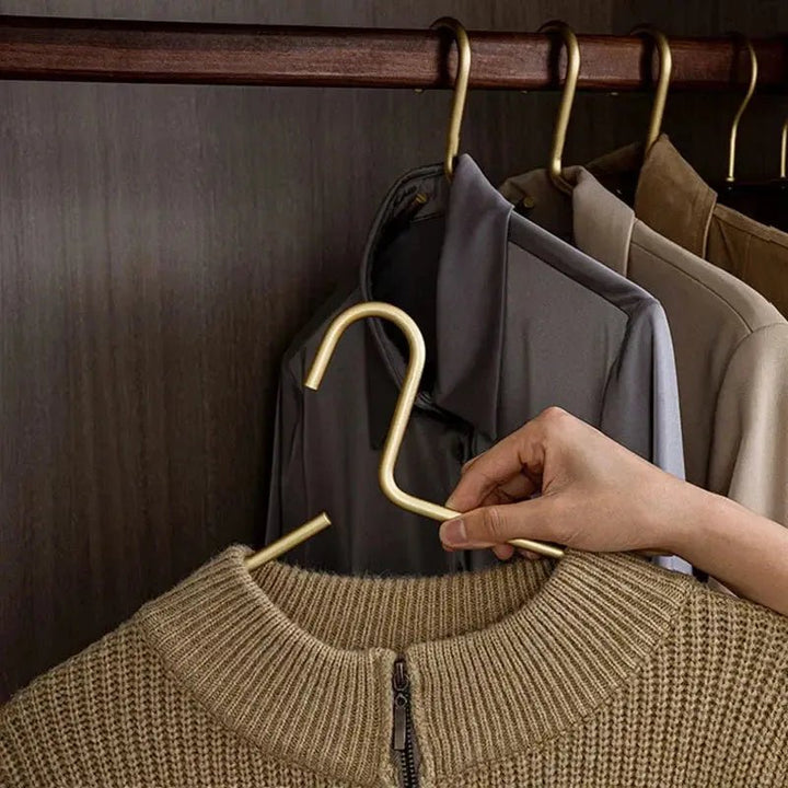 Kalsten | Luxury Anti-Slip Clothes Hanger - Stylish Solid Matte Coat Hangers For Long Lasting Use - (5 per set)