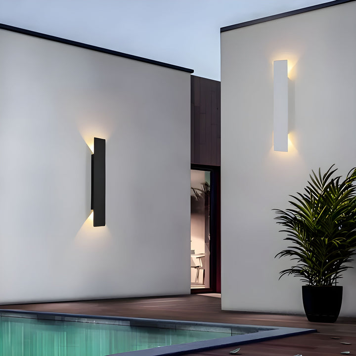 Light - Modern weatherproof LED wall lamp made of aluminum for outdoor use | Kalsten