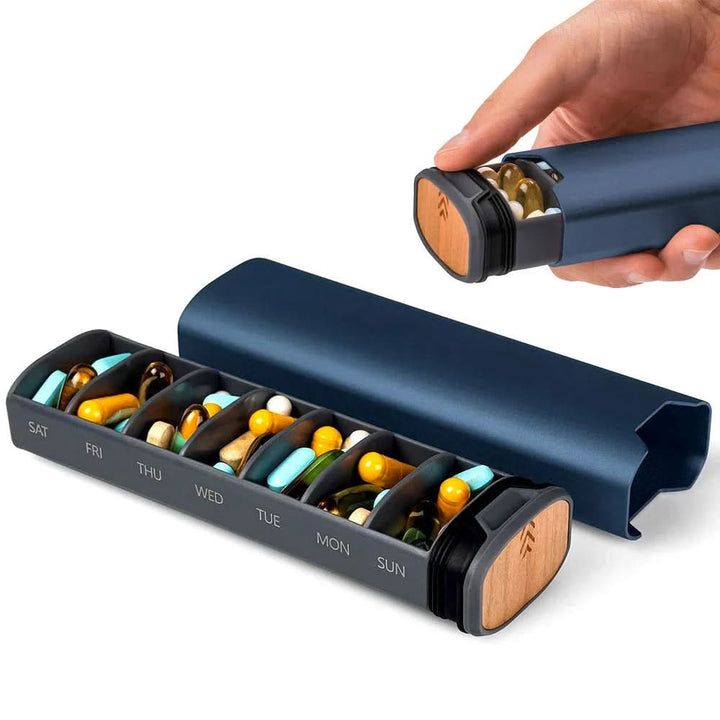 Kalsten | Spill-proof 7-day pill box with snap closure