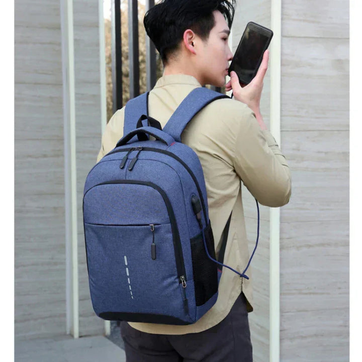 Raymond Men’s Waterproof Ultralight Backpack