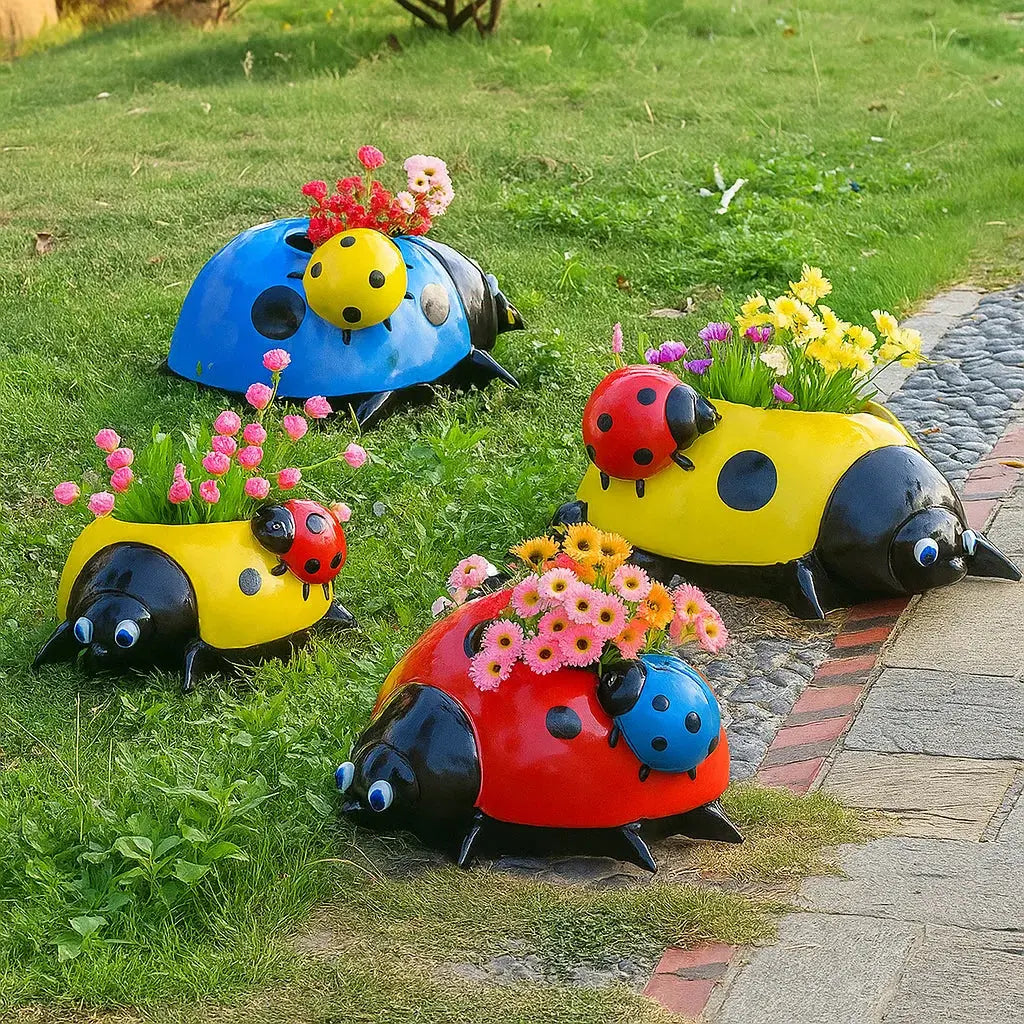 BowLift | Ladybug Flower Pot – Weatherproof Garden Decor made of Resin