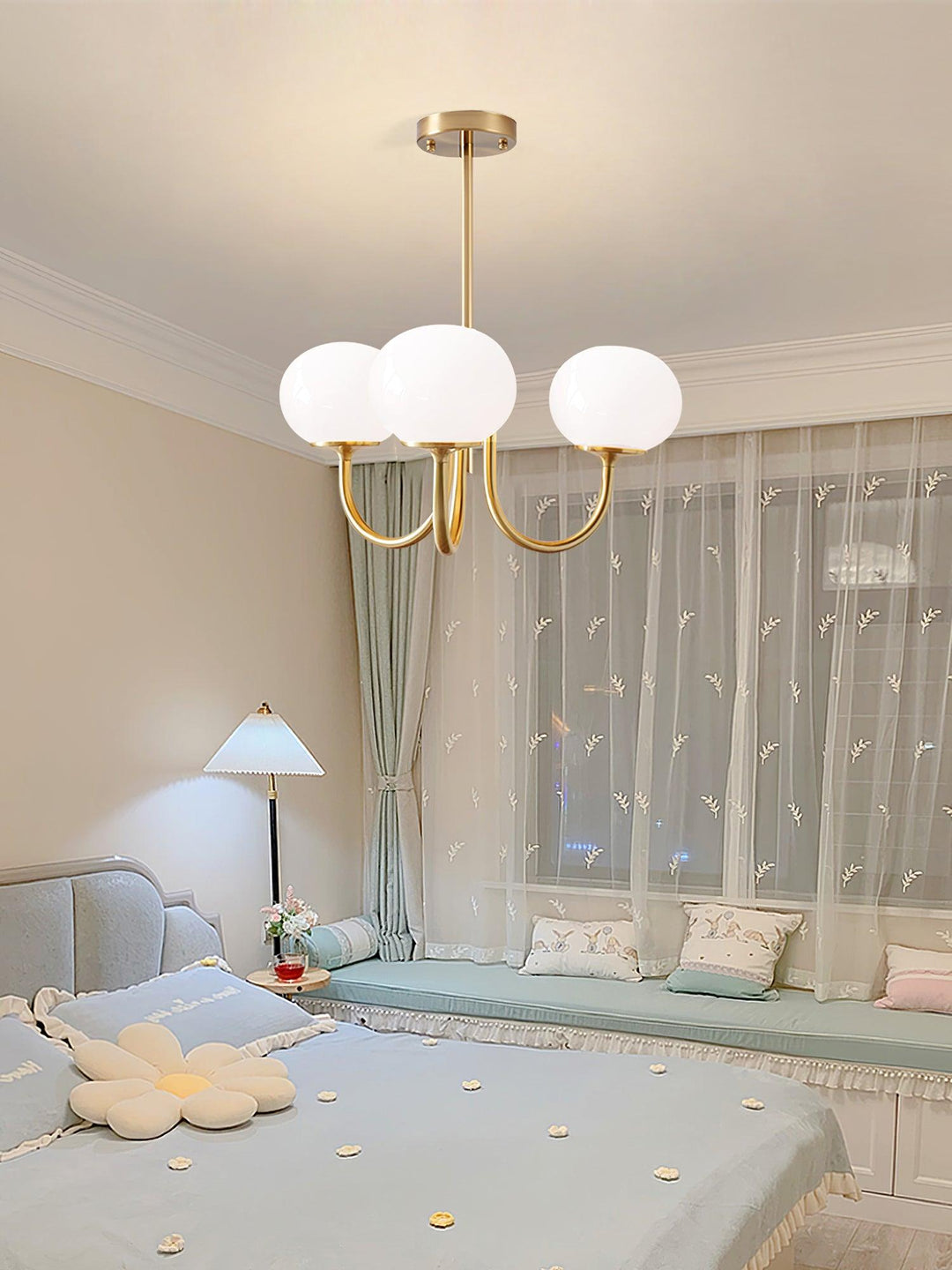 Kalsten | AuroraGlow - Marshmallow Chandelier