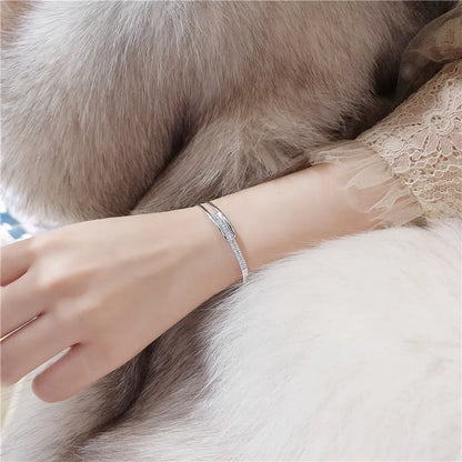 Skanto | Open Bracelet Made of 925 Sterling Silver with Zirconia