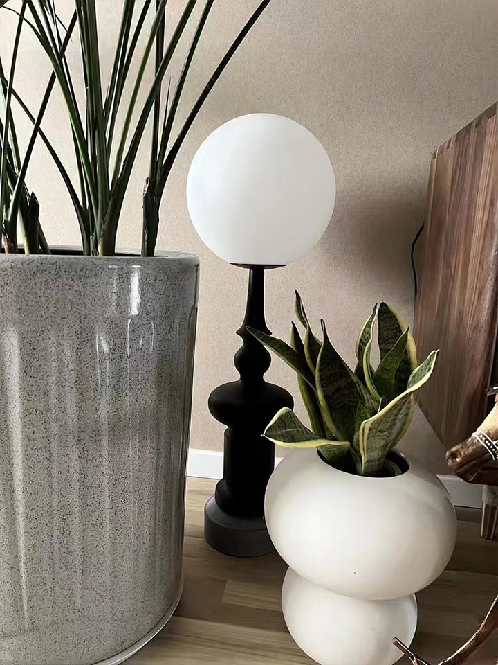 Melrose Table Lamp 4.9' | Kalsten