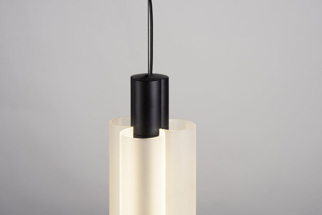 Trillium Ceiling light fitting Pendant Light | Kalsten