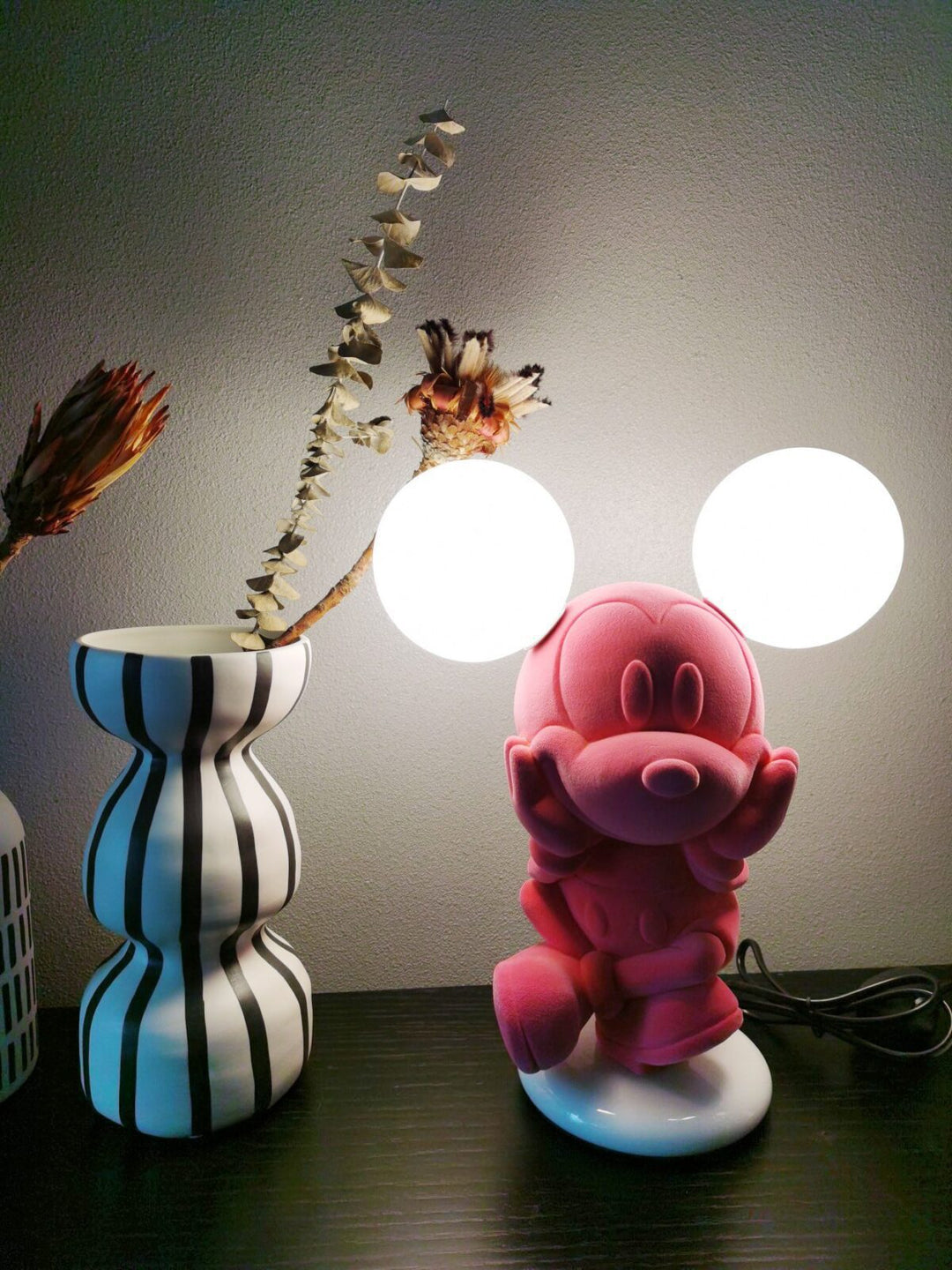 Mickey Table lamp | Kalsten