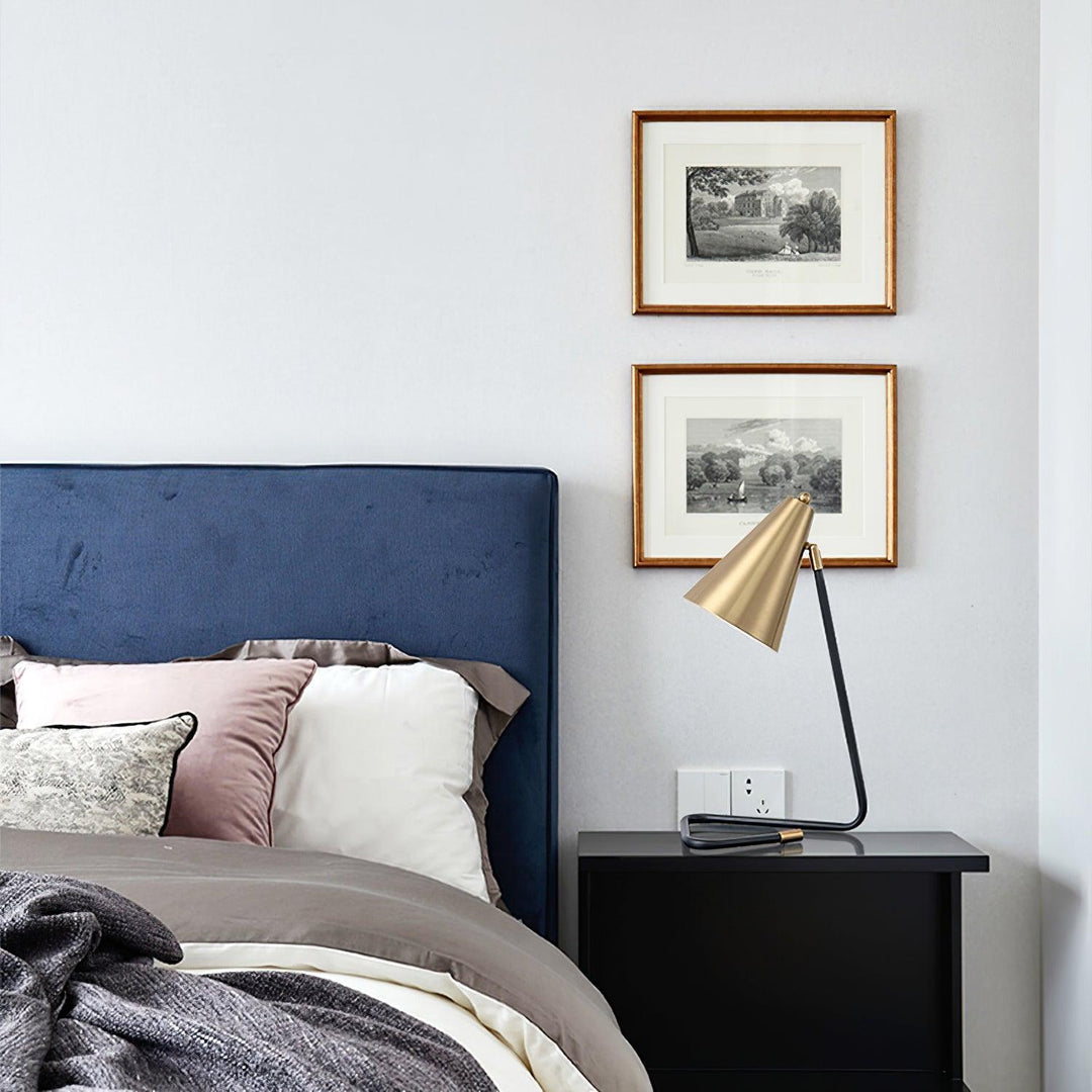 Miles Medium Table Lamp 15' | Kalsten