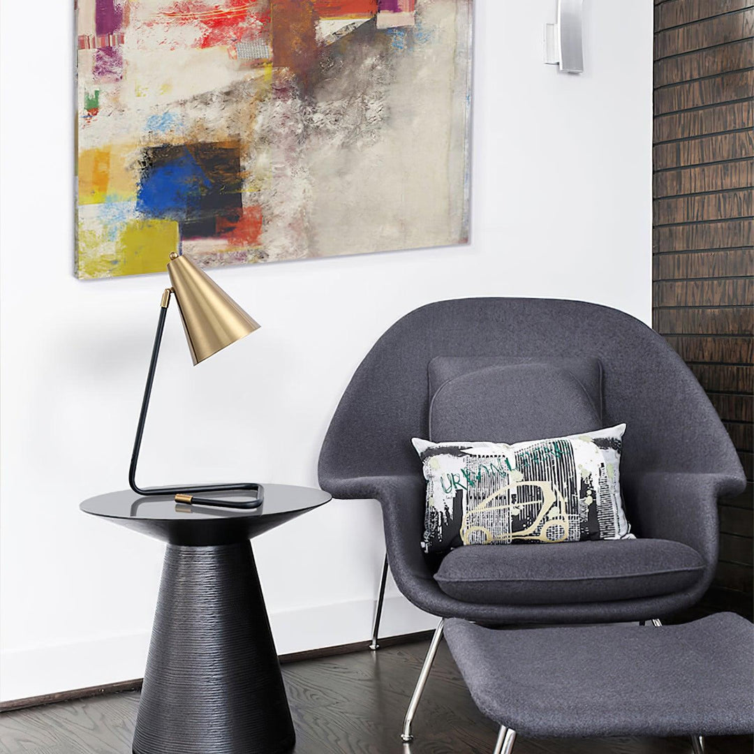 Miles Medium Table Lamp 15' | Kalsten