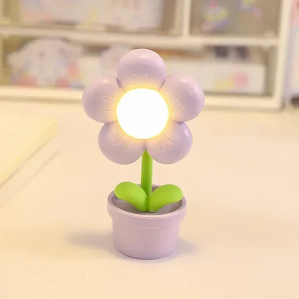 Small Flower Soothing Table Lamp - BlossomGlow | Kalsten