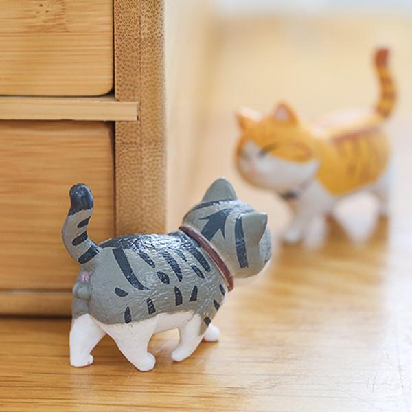 Mini Strolling Cat Figurines | Kalsten