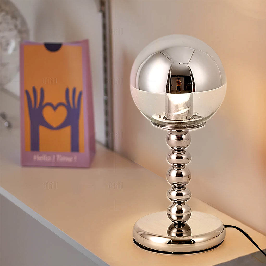 MirrorGlow – Minimalist Chrome Table Lamp | Kalsten