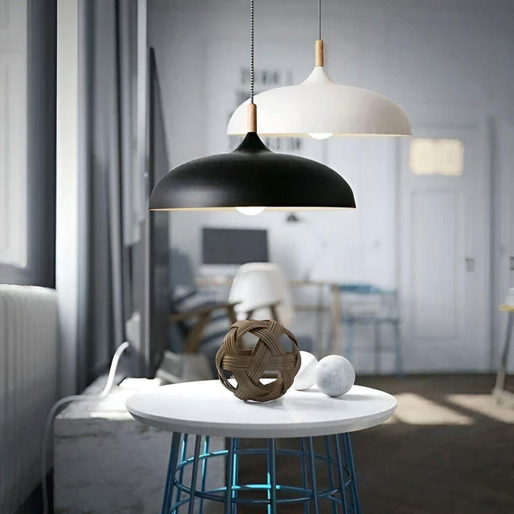 Oak wood hanging lamp – Minimalist ceiling light in Scandinavian style | Kalsten