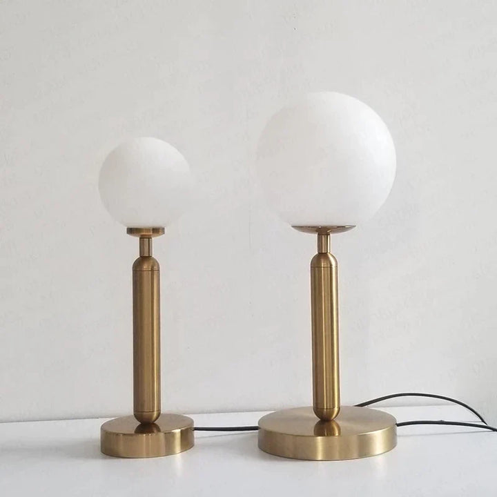 Stylish Brass & Glass LED Table Lamp – GlowSphere Kalsten