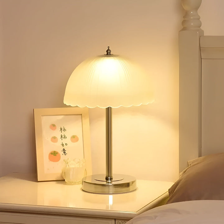Modern Elegance LED Table Lamp - Stylish and Energy Efficient Kalsten