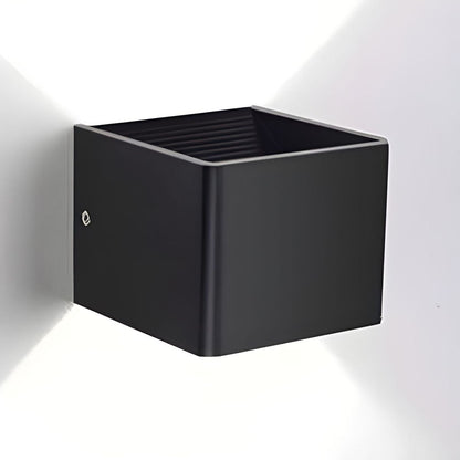 Cube-Shade Wall Light