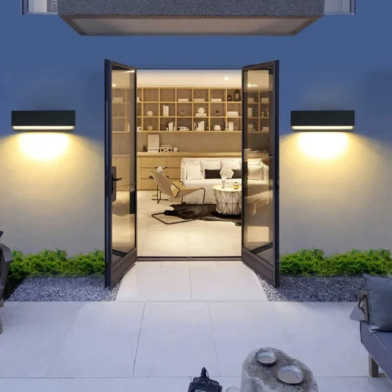 Modern LED wall light for outdoor use - weatherproof, energy-saving, ideal for garden and terrace | Kalsten