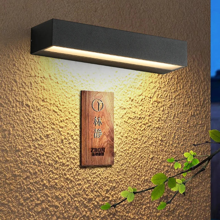 Modern LED wall light for outdoor use - weatherproof, energy-saving, ideal for garden and terrace | Kalsten
