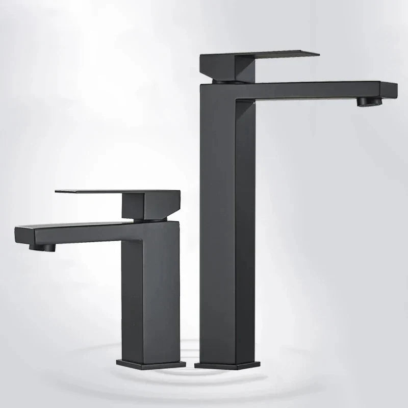 Modern Black-Silver Sink Faucet - for Luxury Bathroom Experience Kalsten