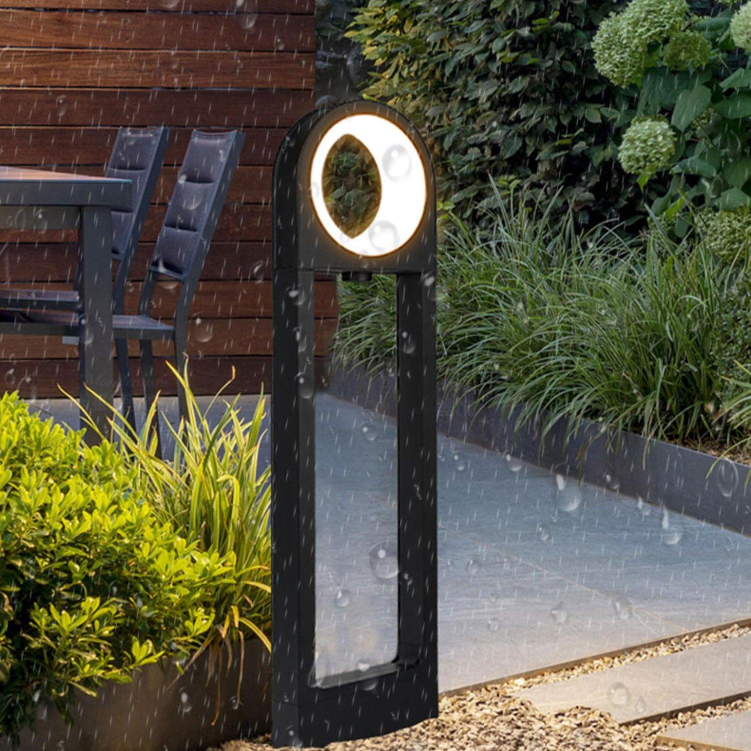 Molde Garden Outdoor Light 7.9' | Kalsten