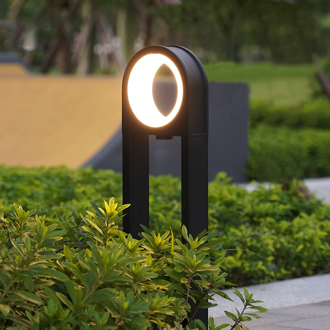 Molde Garden Outdoor Light 7.9' | Kalsten