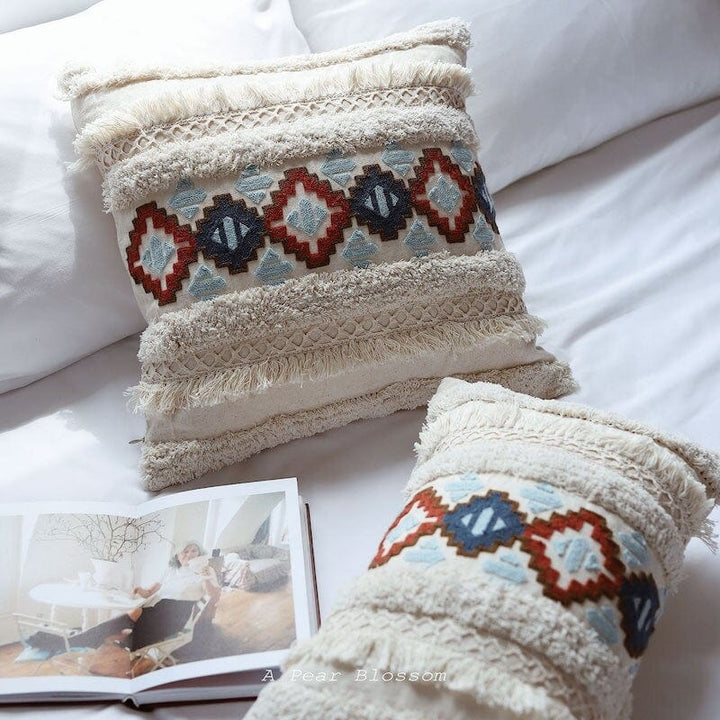 Morocco Tufting Ivory Pillowcase | Kalsten