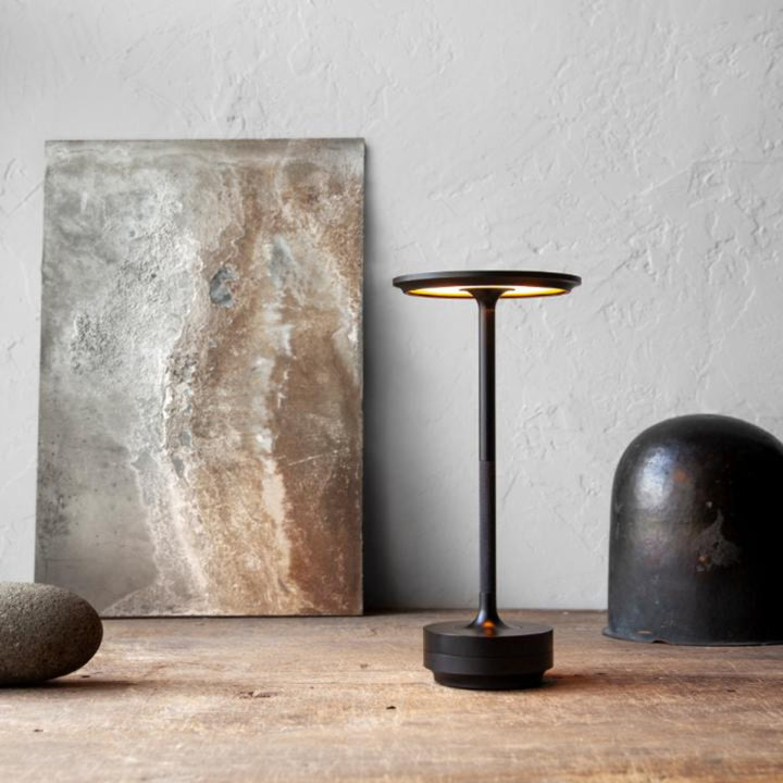 Rechargeable Wireless Table Lamp