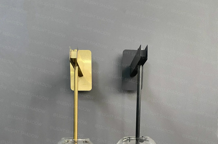 Neith Glass Wall Lamp | Kalsten