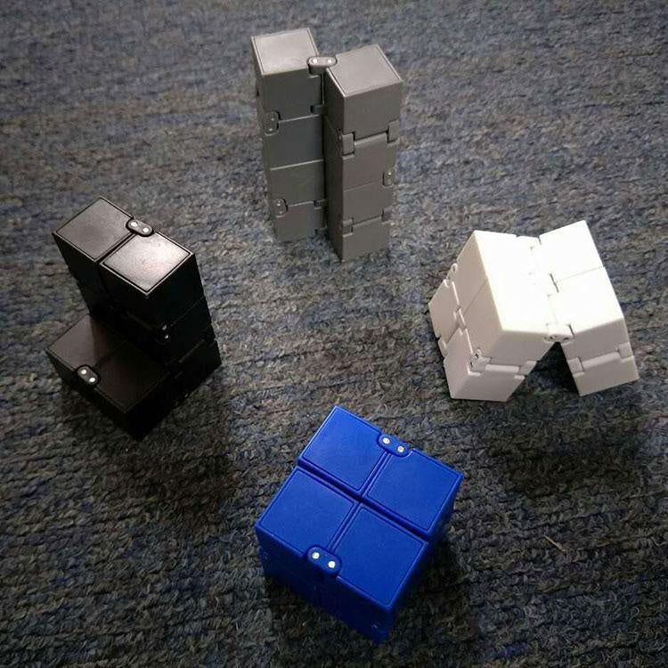 Infinity Cube | Kalsten